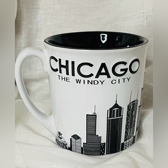 Chicago 3D Mug | Chicago Mug | Ceramic Coffee Cup Souvenir | Windy City 15 Oz - Picture 5 of 6